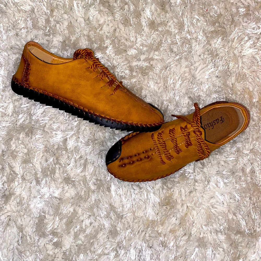 Casual/dress shoe